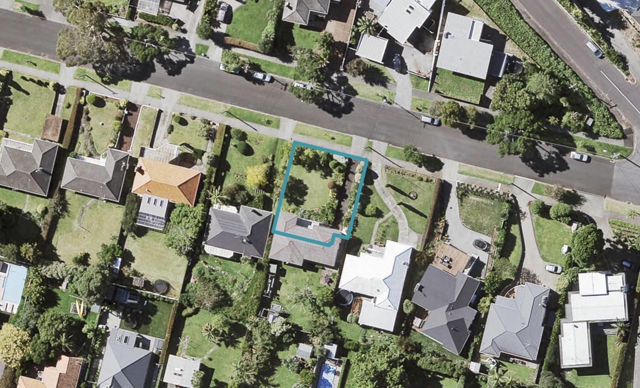 37 Carnarvon Avenue, Glendowie, Auckland - Carousel 1