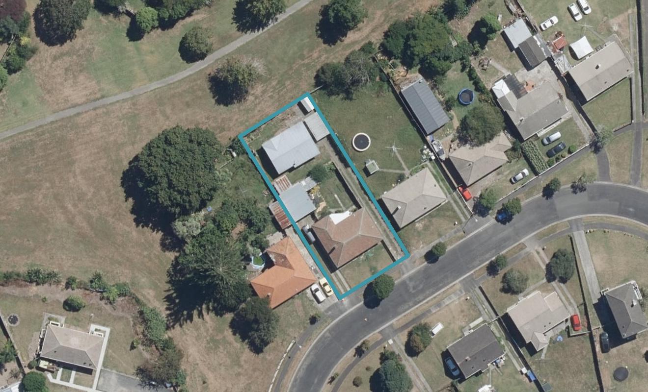 25 Ross Crescent, Fairfield, Hamilton - Carousel 1