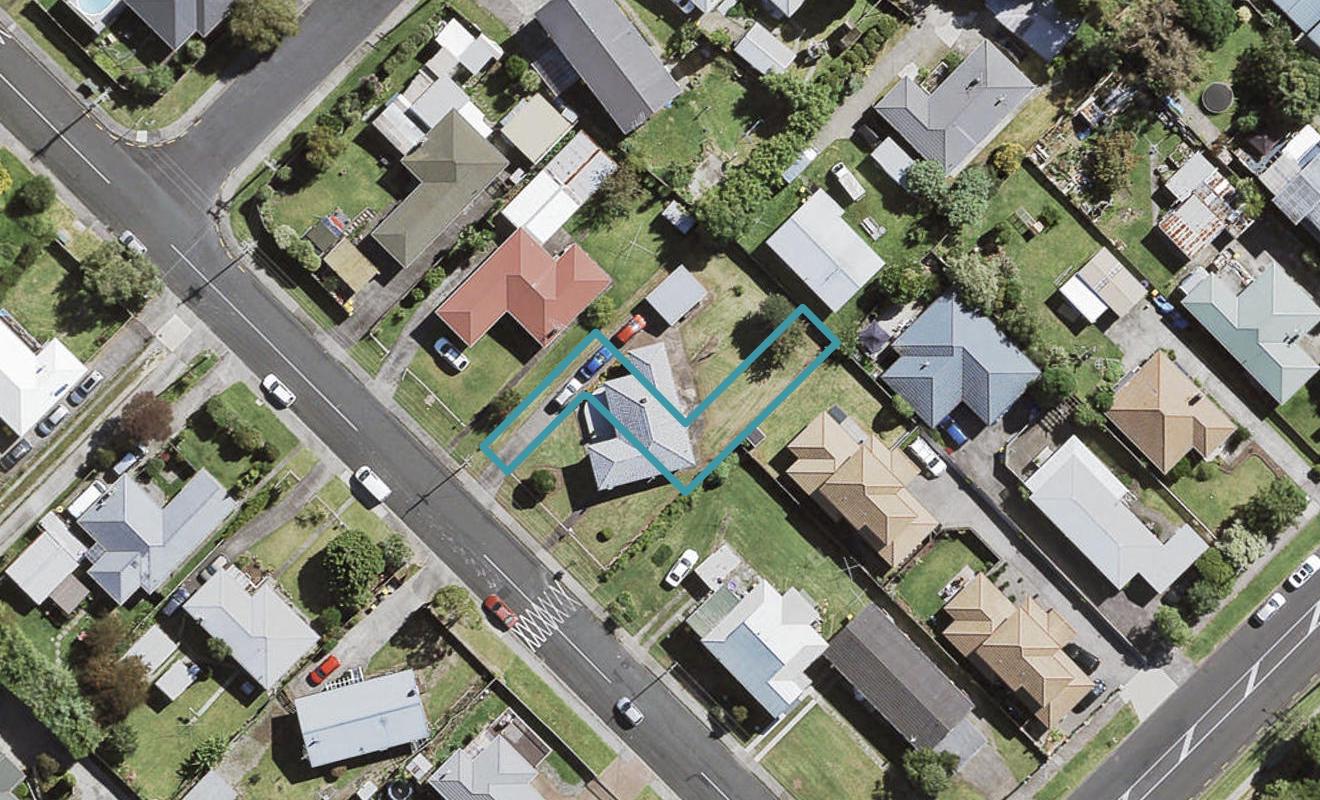 7/1 Geordie Street, Henderson, Auckland - Carousel 1