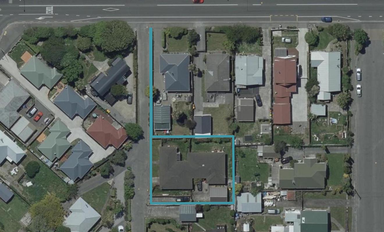 2/3 Pinedale Lane, Linwood, Christchurch - Carousel 1