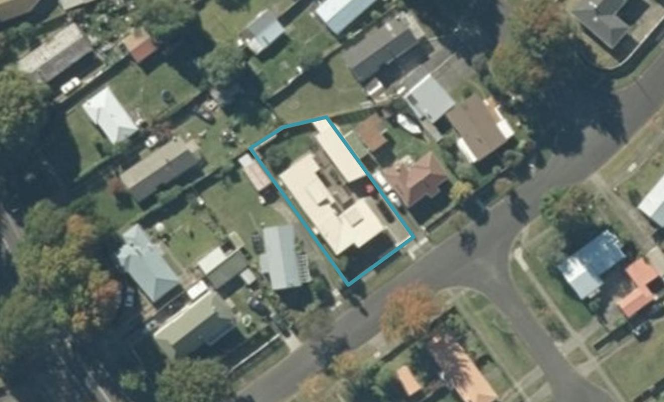 5 Hingaia Street, Tūrangi - Carousel 1