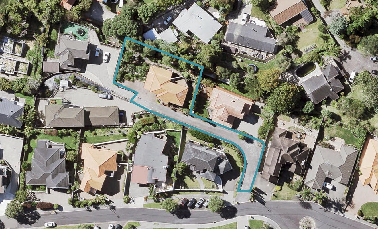 18 St Clair Place, Browns Bay, Auckland - Carousel 1
