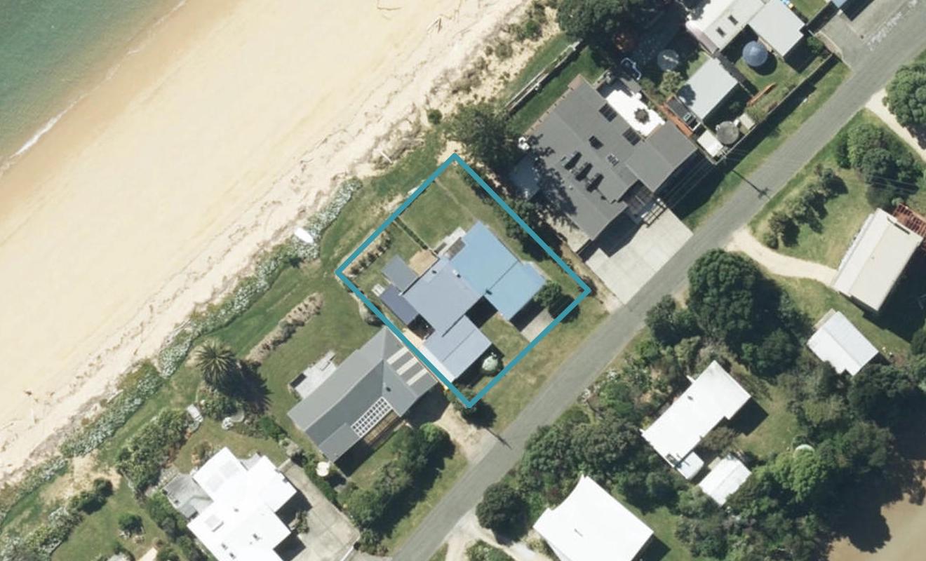 16A Peninsula Road, Tata Beach, Takaka - Carousel 1