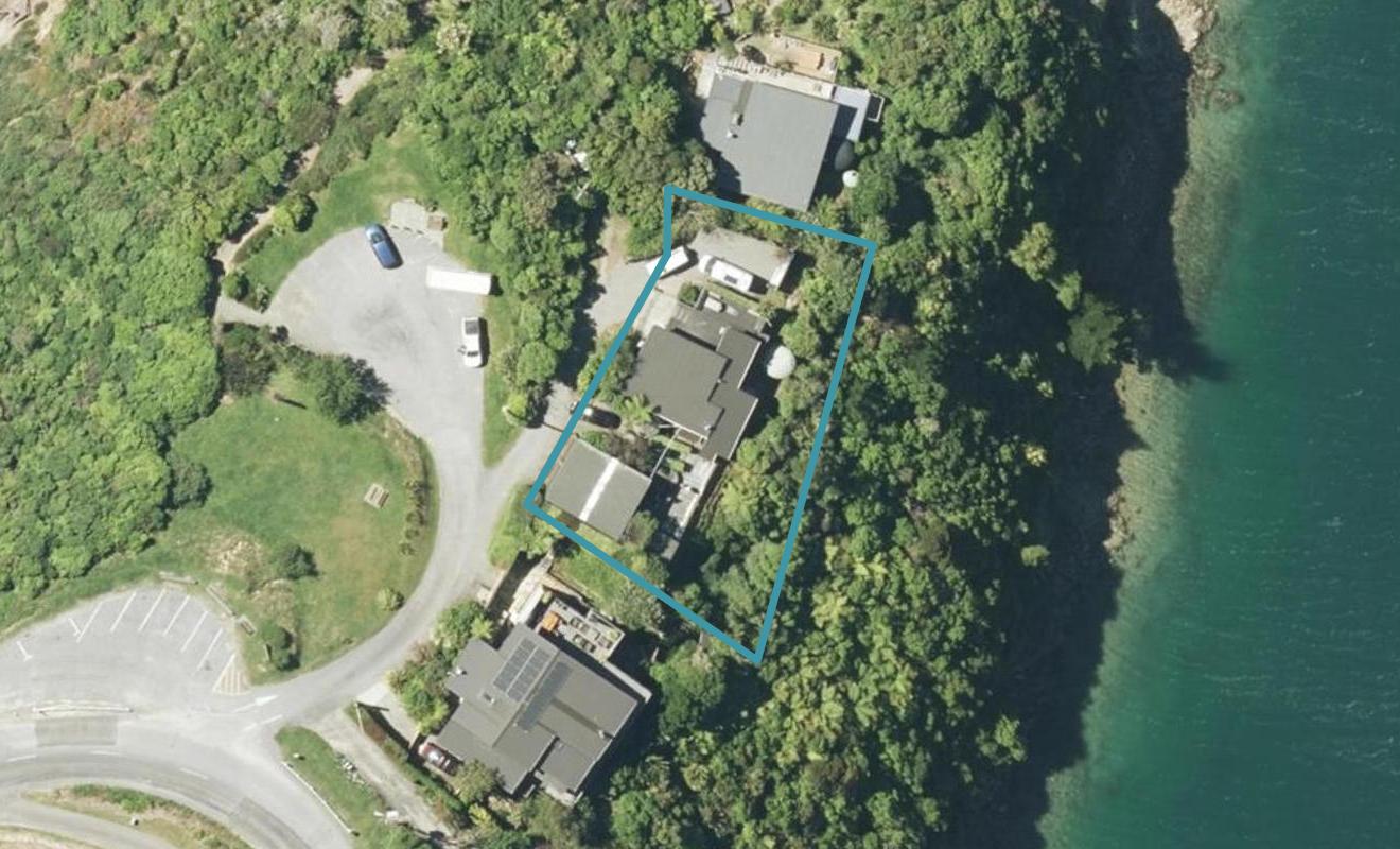 313 Port Underwood Road, Whatamango Bay, Picton - Carousel 1