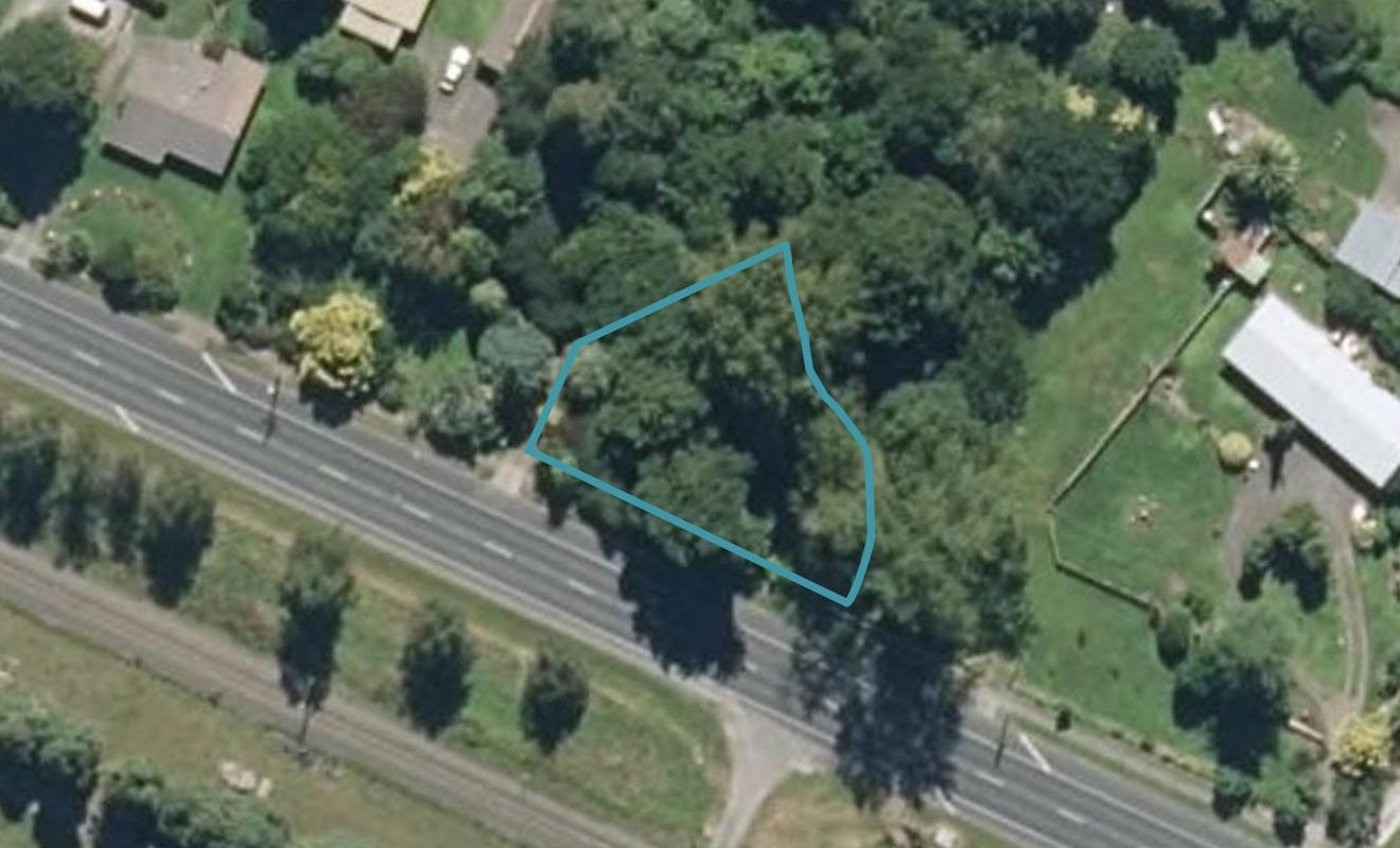 82 Totara St (State Highway, 4), MANUNUI - Carousel 1