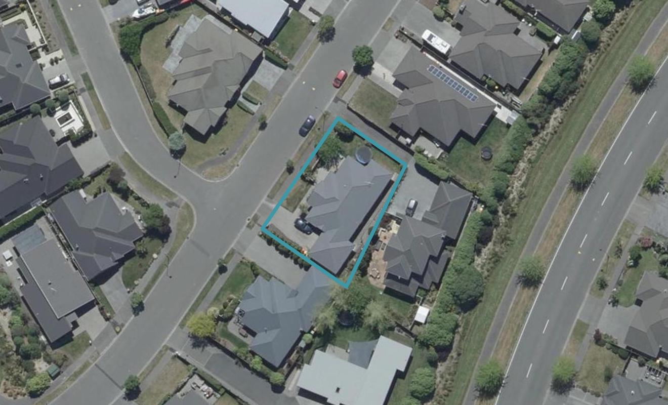 10 Ruahine Place, Parklands, Christchurch - Carousel 1