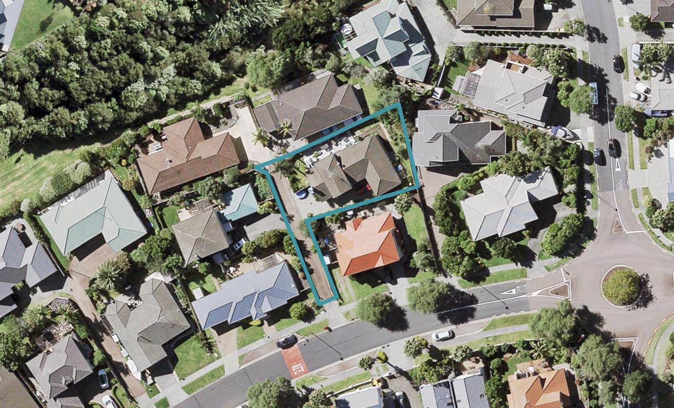17 Ponderosa Drive, Oteha, Auckland - Carousel 1