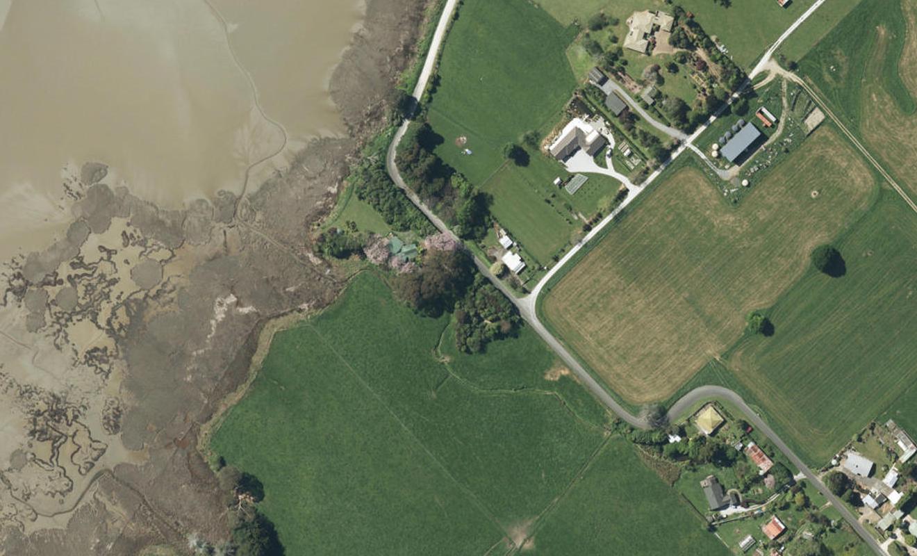 35 Boyle Street, Clifton, Takaka - Carousel 1