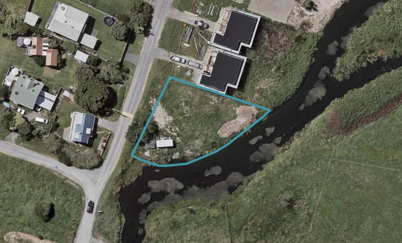 44 Kapiti Lane, Otaki Beach, Otaki - Carousel 1