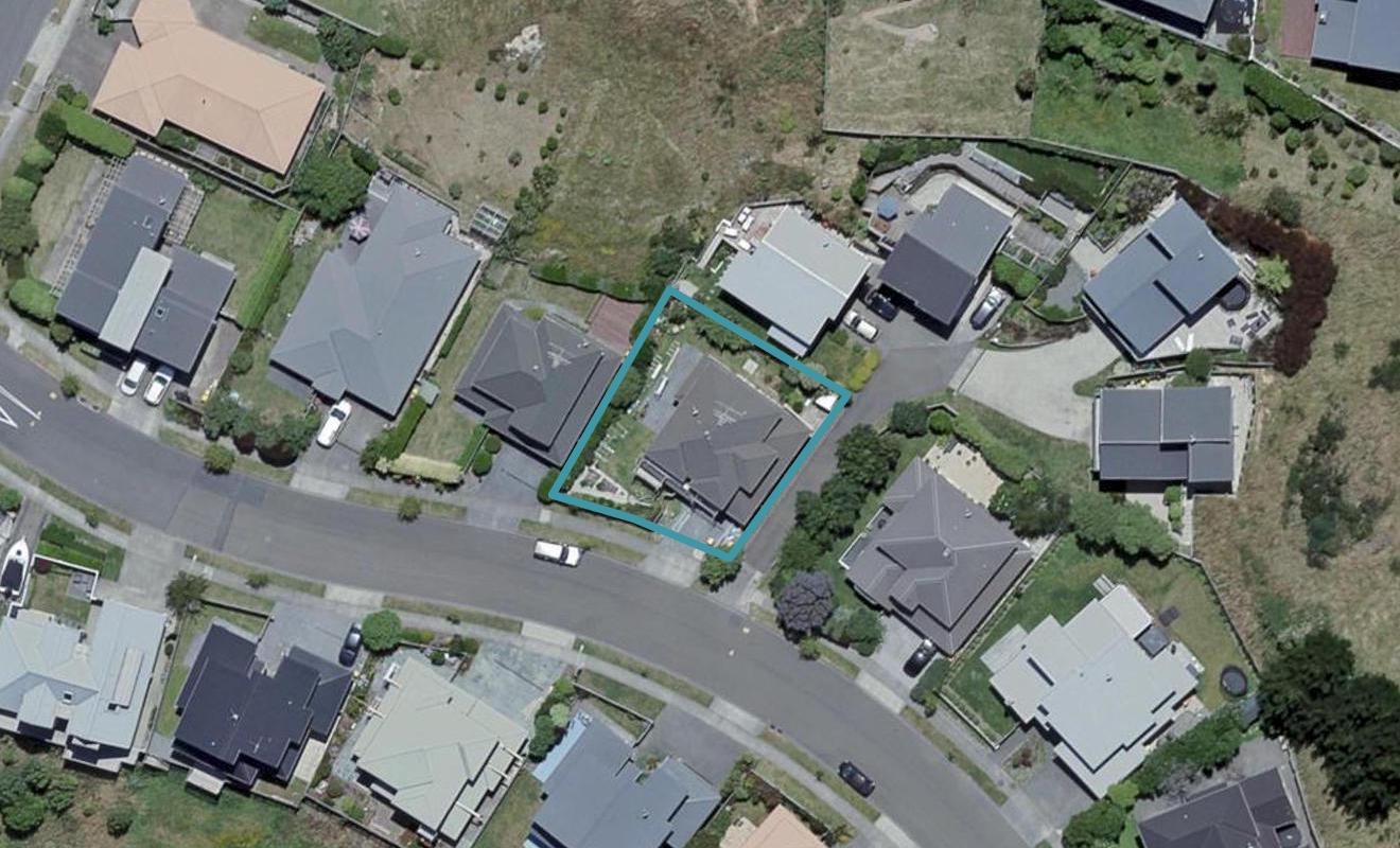 7 Mauldeth Terrace, Churton Park, Wellington - Carousel 1