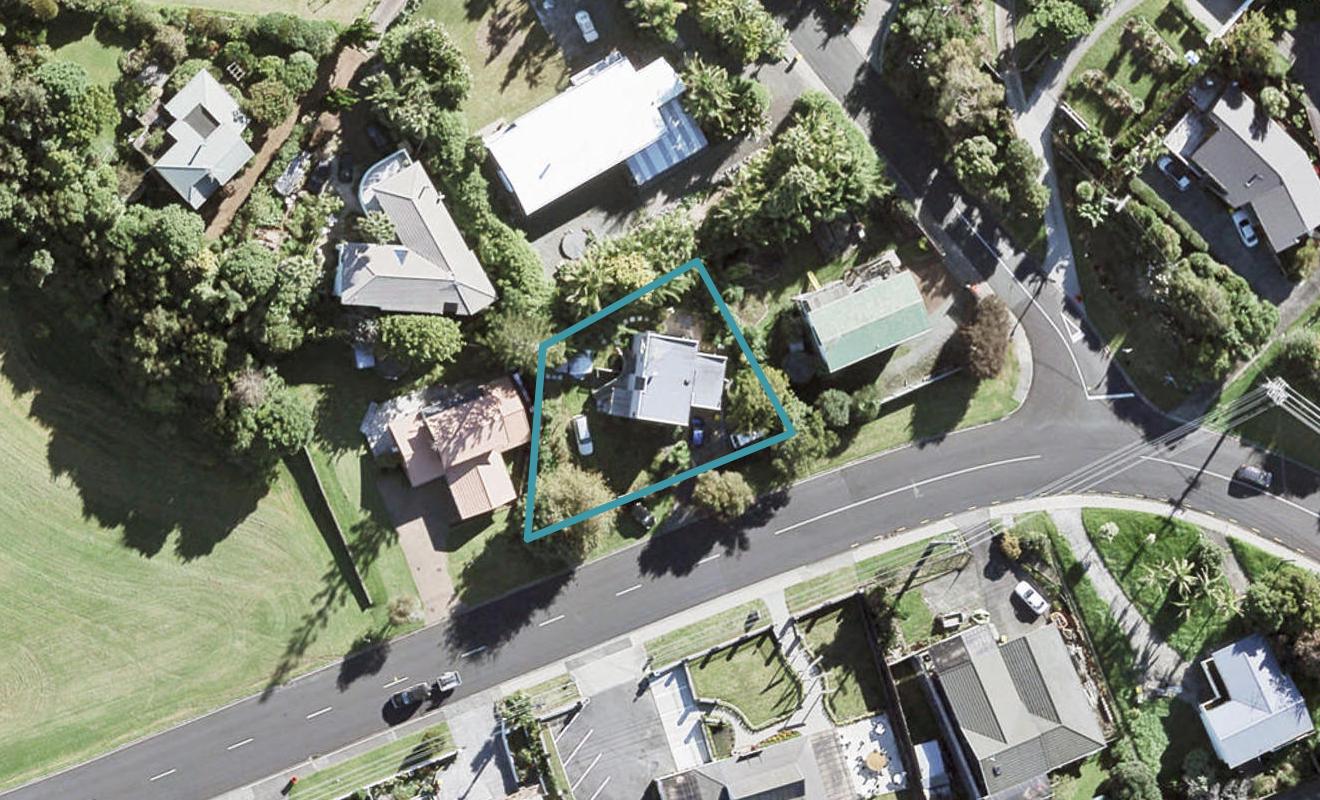 198 Brightside Road, Stanmore Bay, Whangaparaoa - Carousel 1