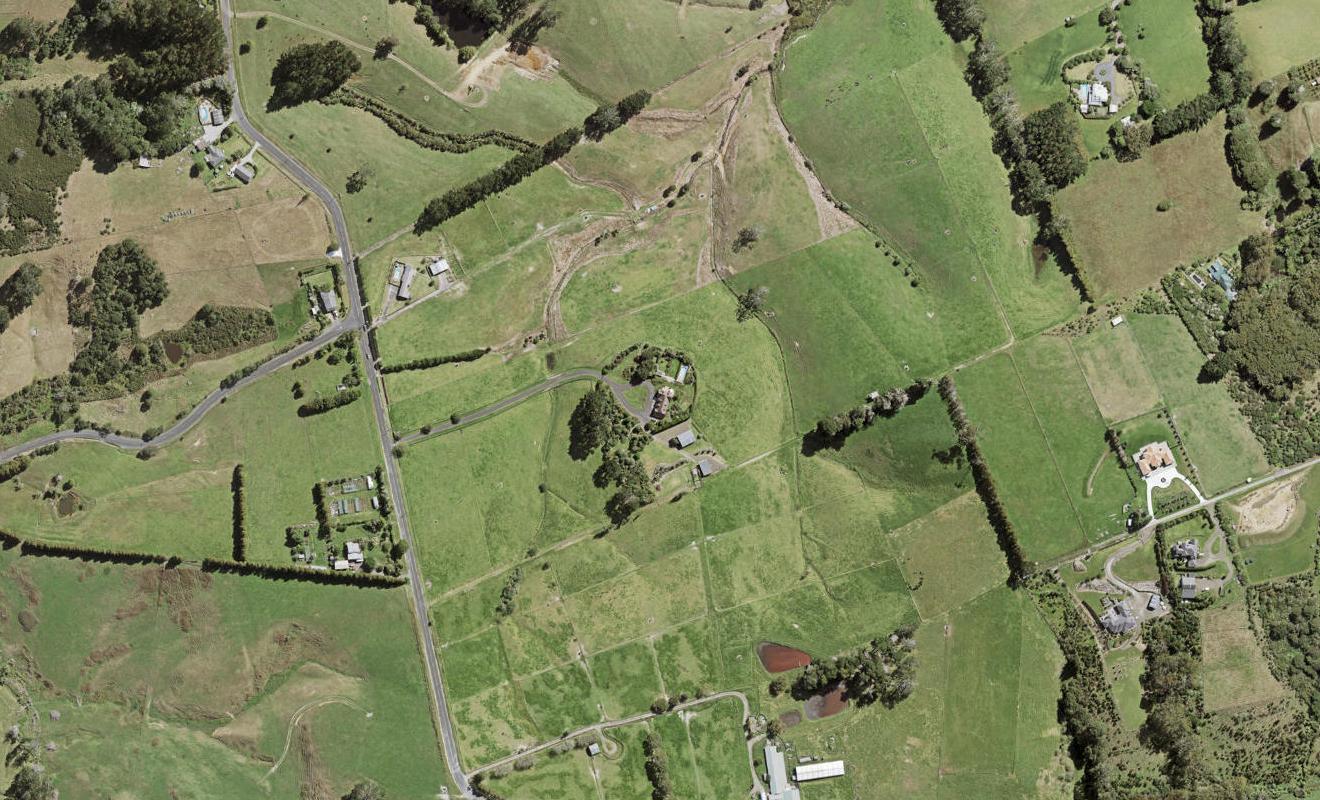 265 Tawa Road, Kumeu - Carousel 1