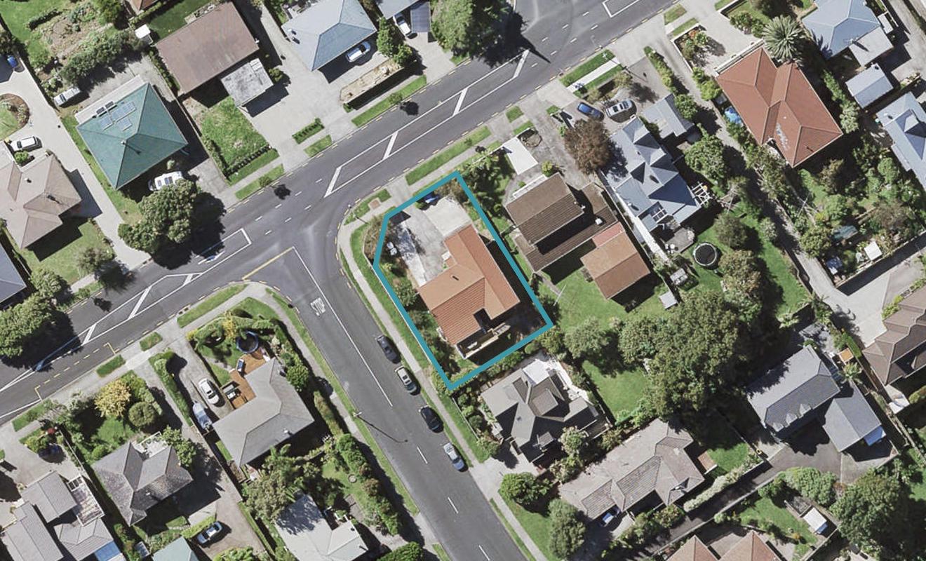 50 Bradbury Road, Botany Downs, Auckland - Carousel 1