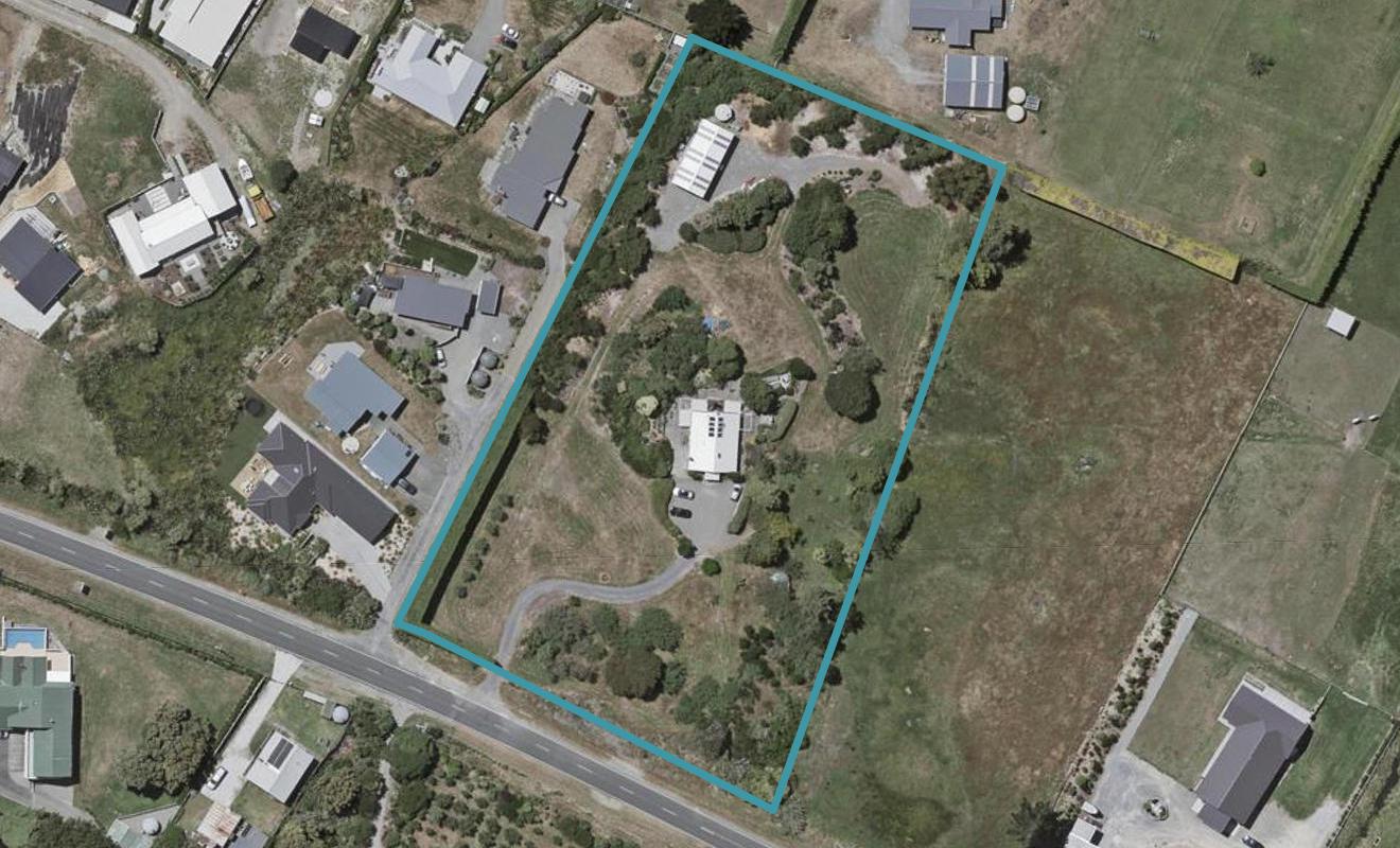 240 Peka Peka Road, Waikanae - Carousel 1