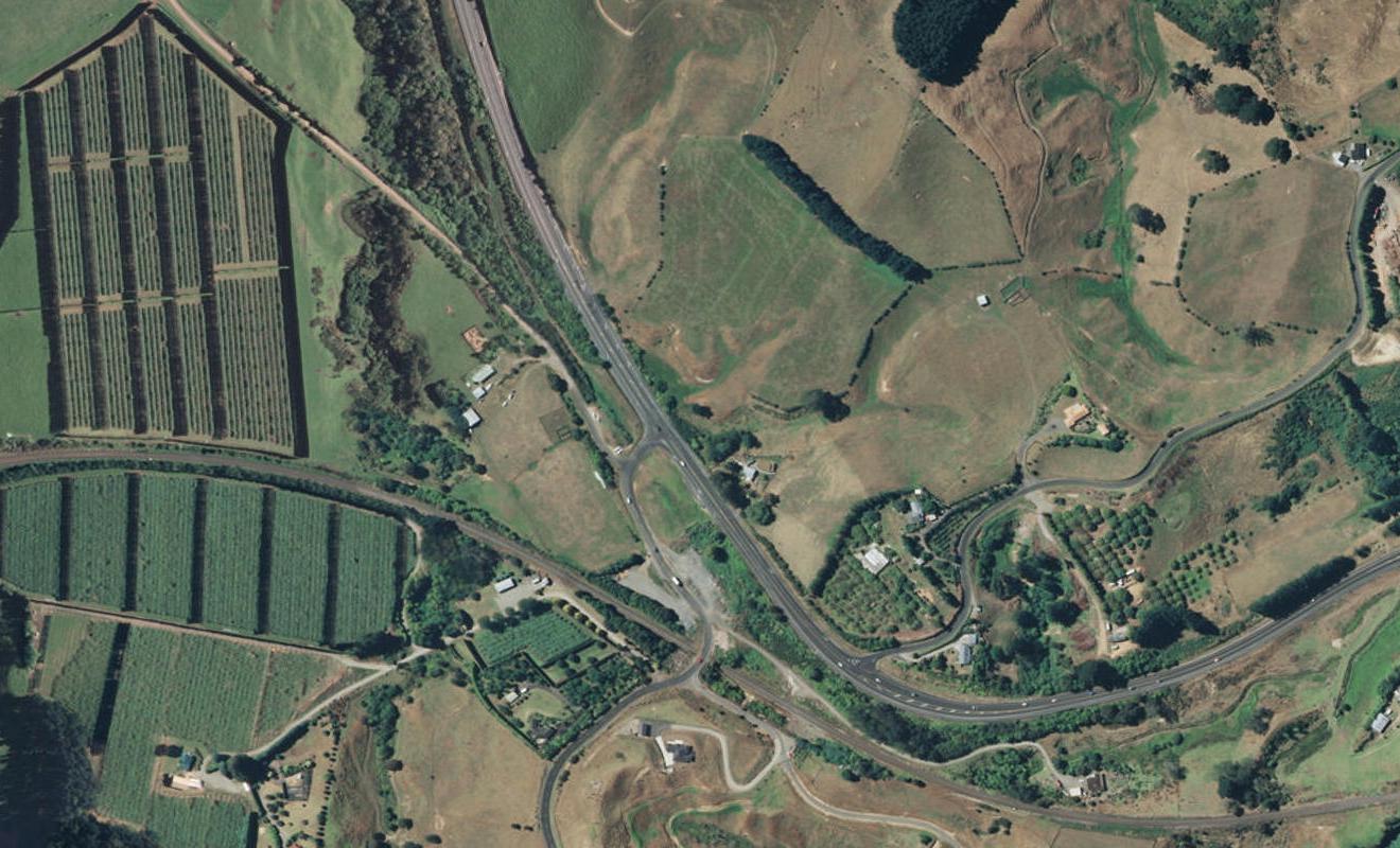 1858 State Highway 2, Whakamarama, Katikati - Carousel 1