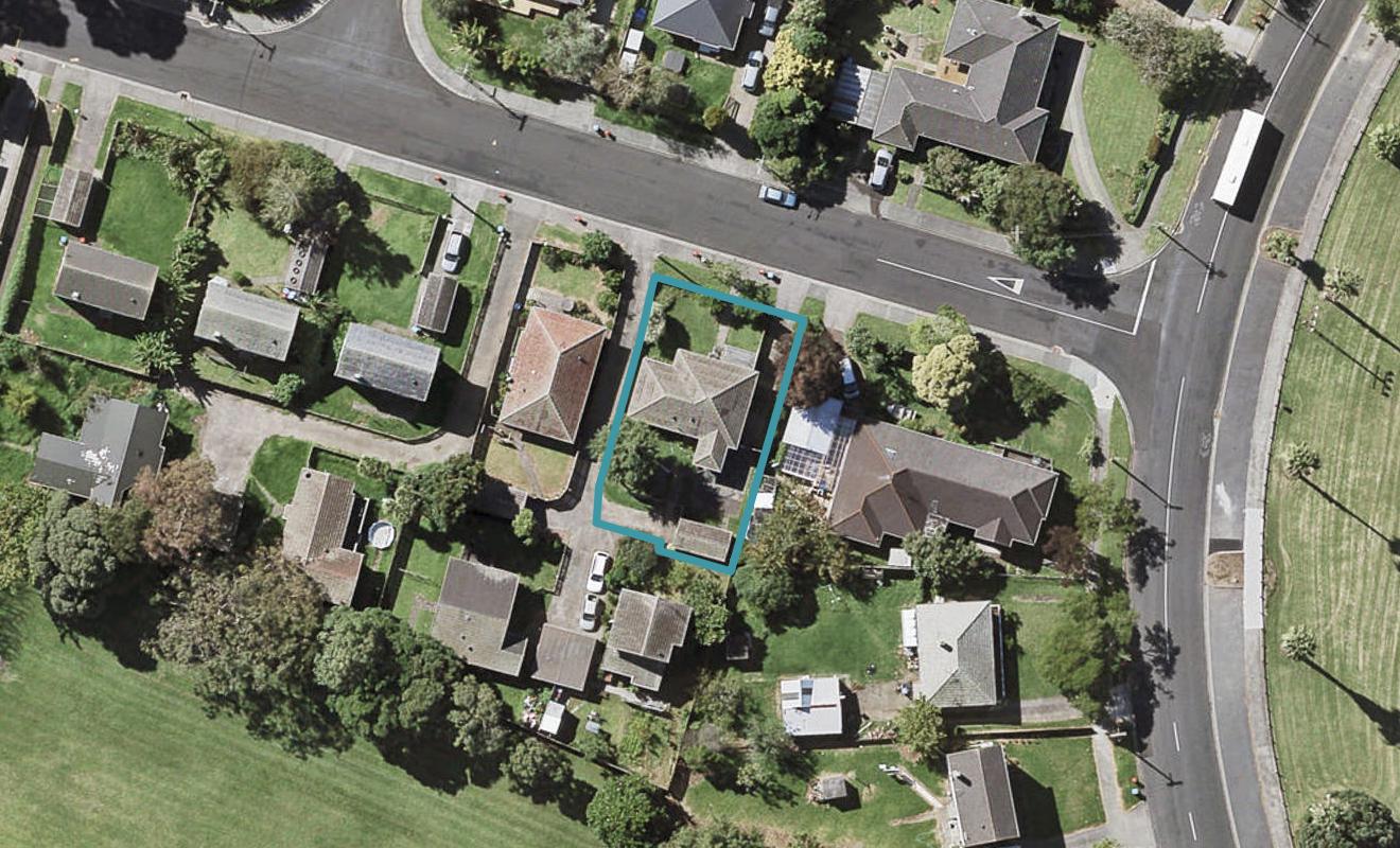 44 Matapan Road, Panmure, Auckland - Carousel 1