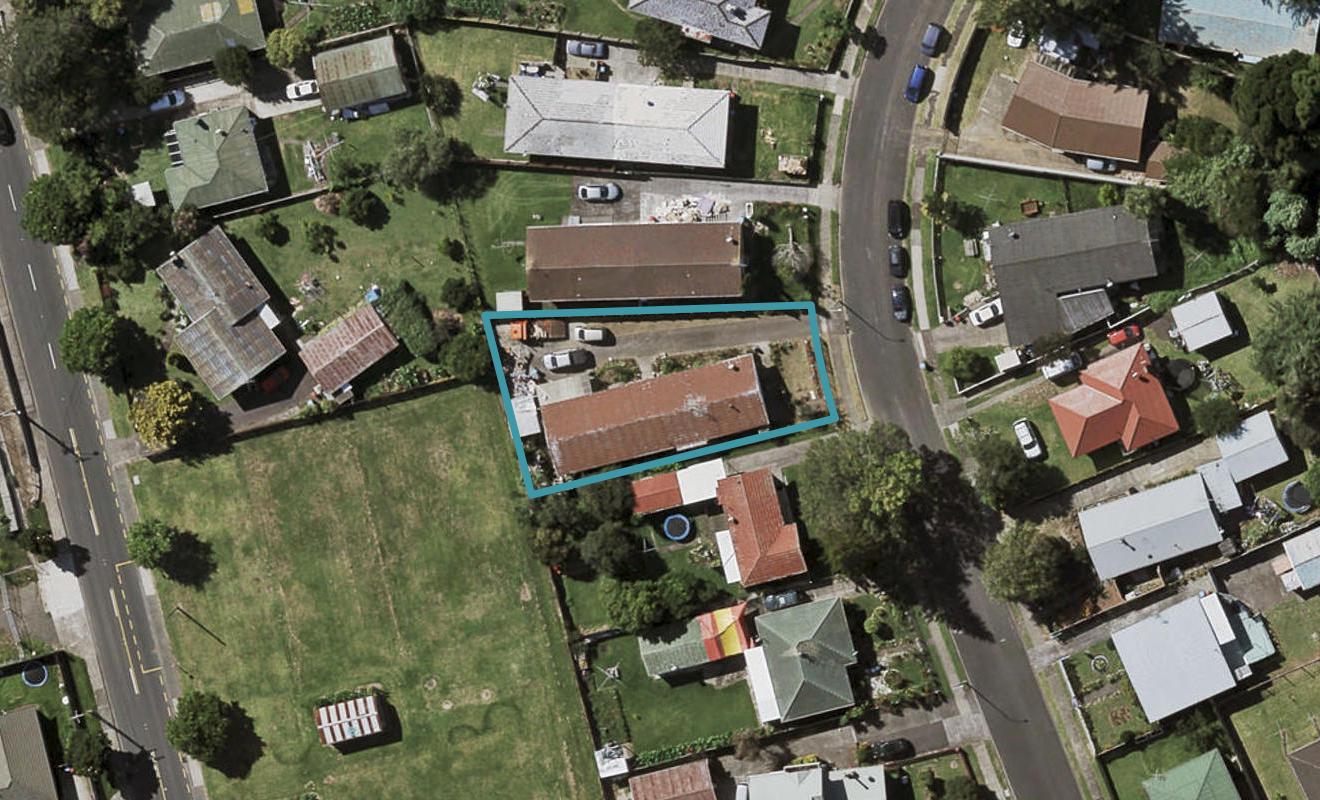 10 Fencible Place, Otahuhu, Auckland - Carousel 1