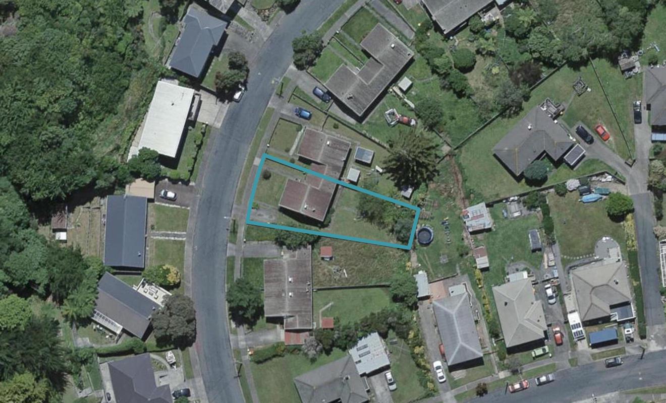 36 Franklyn Road, Tawa, Wellington - Carousel 1