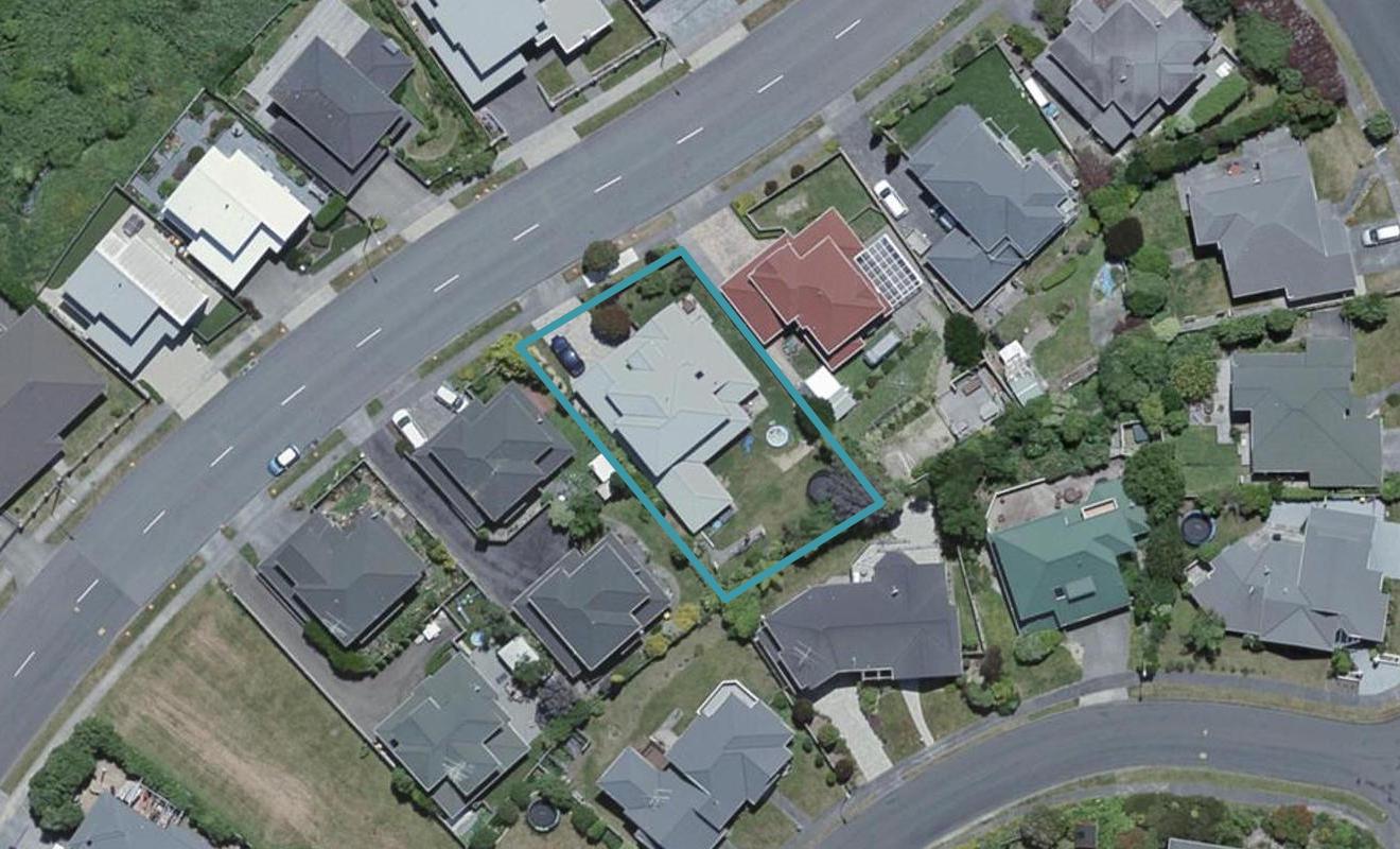 197 Westchester Drive, Churton Park, Wellington - Carousel 1