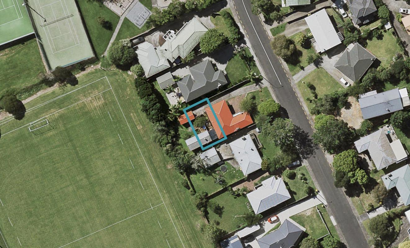 55C Bond Crescent, Forrest Hill, Auckland - Carousel 1
