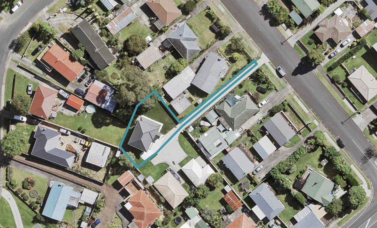6A Garelja Road, Henderson, Auckland - Carousel 1