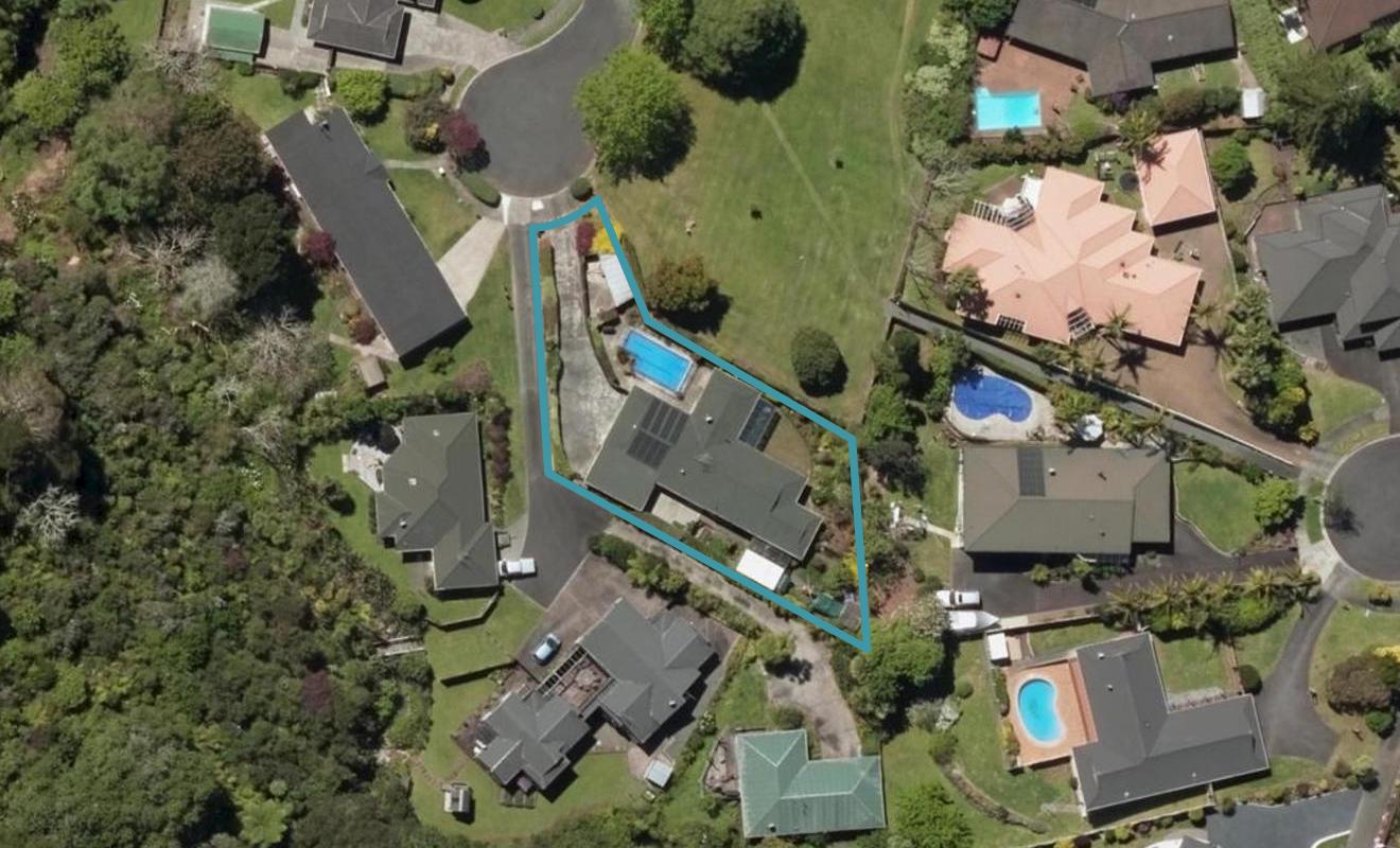 15 Elgin Place, Kamo, Whangarei - Carousel 1