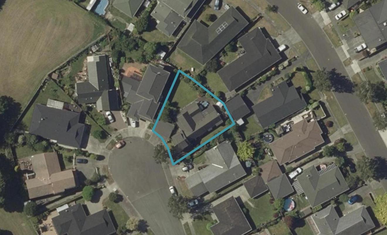 16 Caulfield Place, Awapuni, Palmerston North - Carousel 1