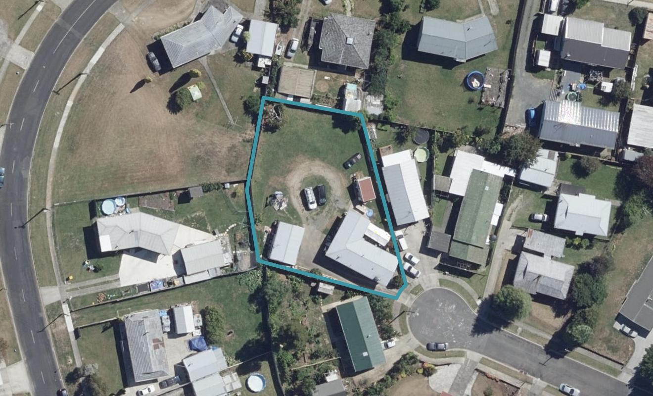 12 Maynard Place, Temple View, Hamilton - Carousel 1