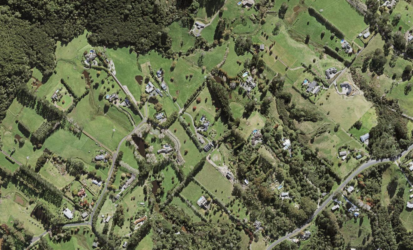 46 Hardens Lane, Paremoremo, Auckland - Carousel 1