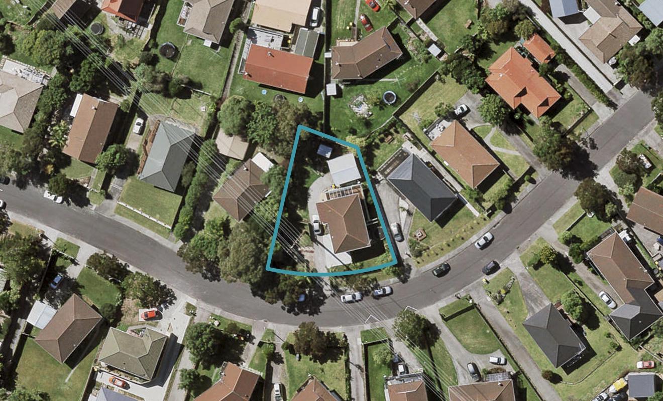 12 Santiago Crescent, Unsworth Heights, Auckland - Carousel 1