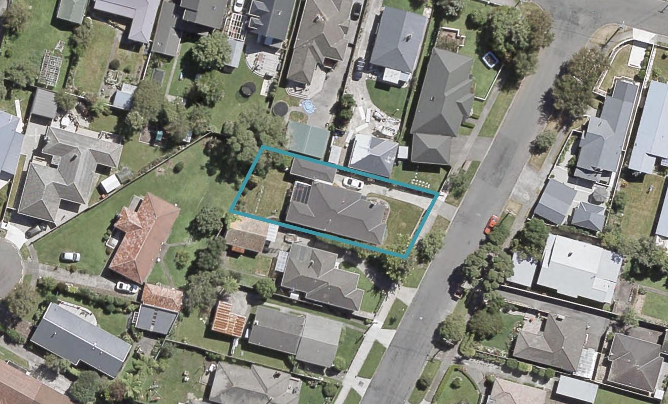 13 Green Street, Epuni, Lower Hutt - Carousel 1