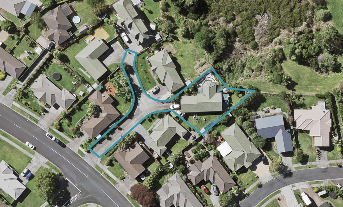 65 Burswood Drive, Burswood, Auckland - Carousel 1