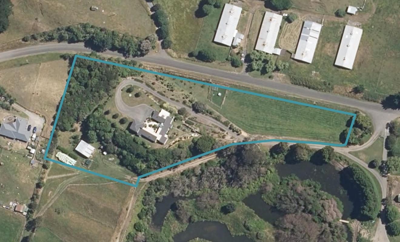 385 Muhunoa Road, OHAU, LEVIN - Carousel 1