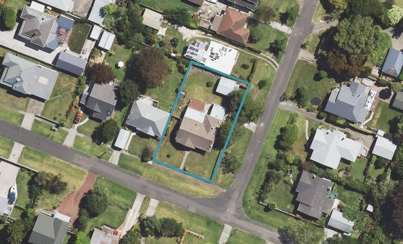 10 Tukura Road, Inner Kaiti, Gisborne - Carousel 1