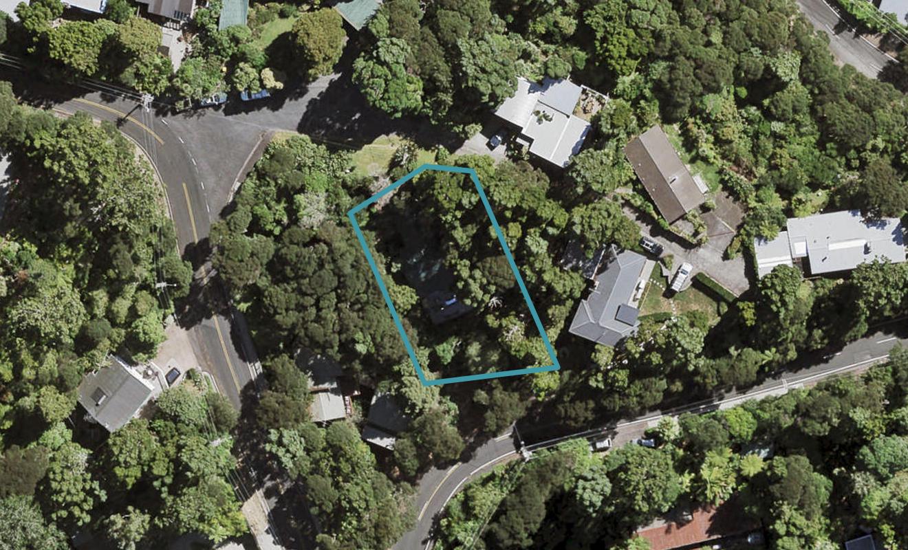 4 Wood Bay Road, Titirangi, Auckland - Carousel 1