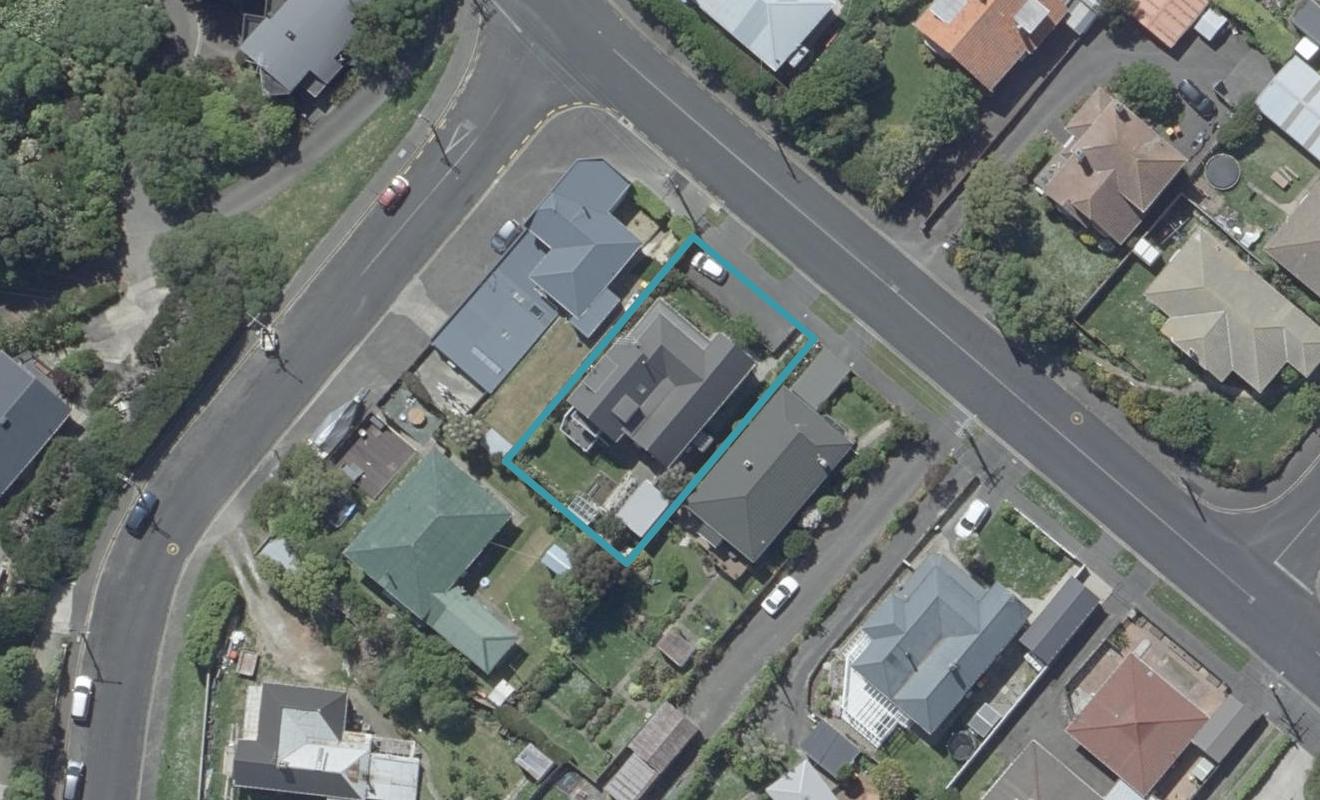 76 Tomahawk Road, Andersons Bay, Dunedin - Carousel 1
