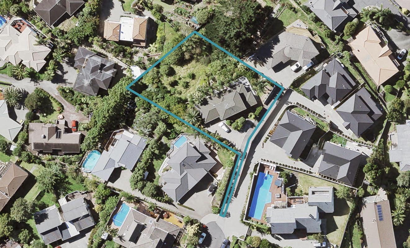 19 Eastwood Rise, Browns Bay, Auckland - Carousel 1