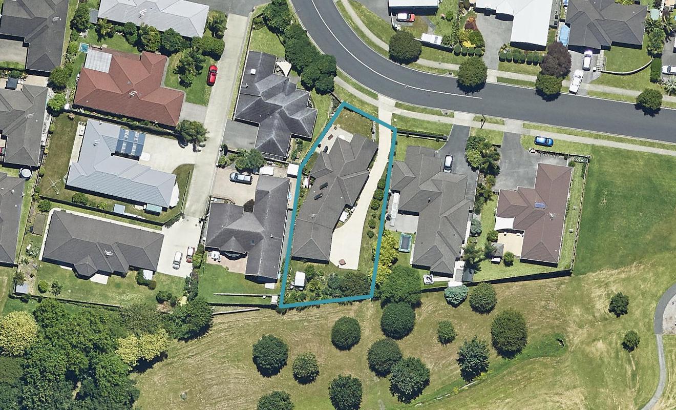 34 Merriman Place, Pyes Pa, Tauranga - Carousel 1