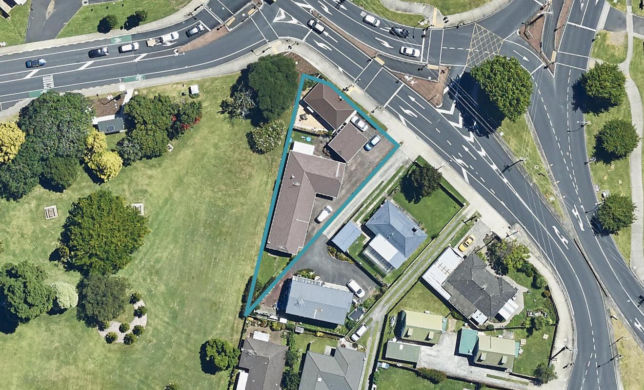 76C Bellevue Road, Brookfield, Tauranga - Carousel 1