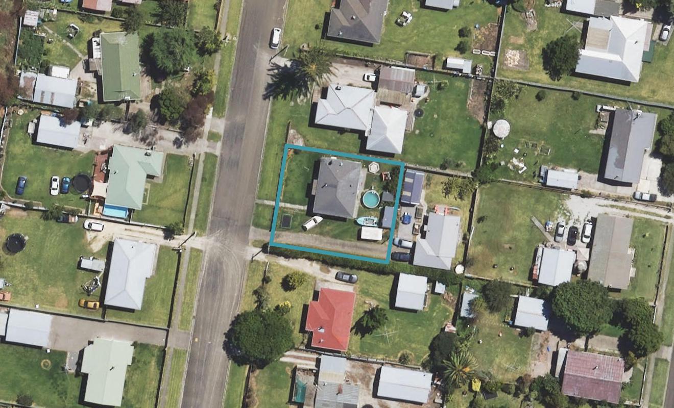 11 Ralph Street, Tamarau, Gisborne - Carousel 1
