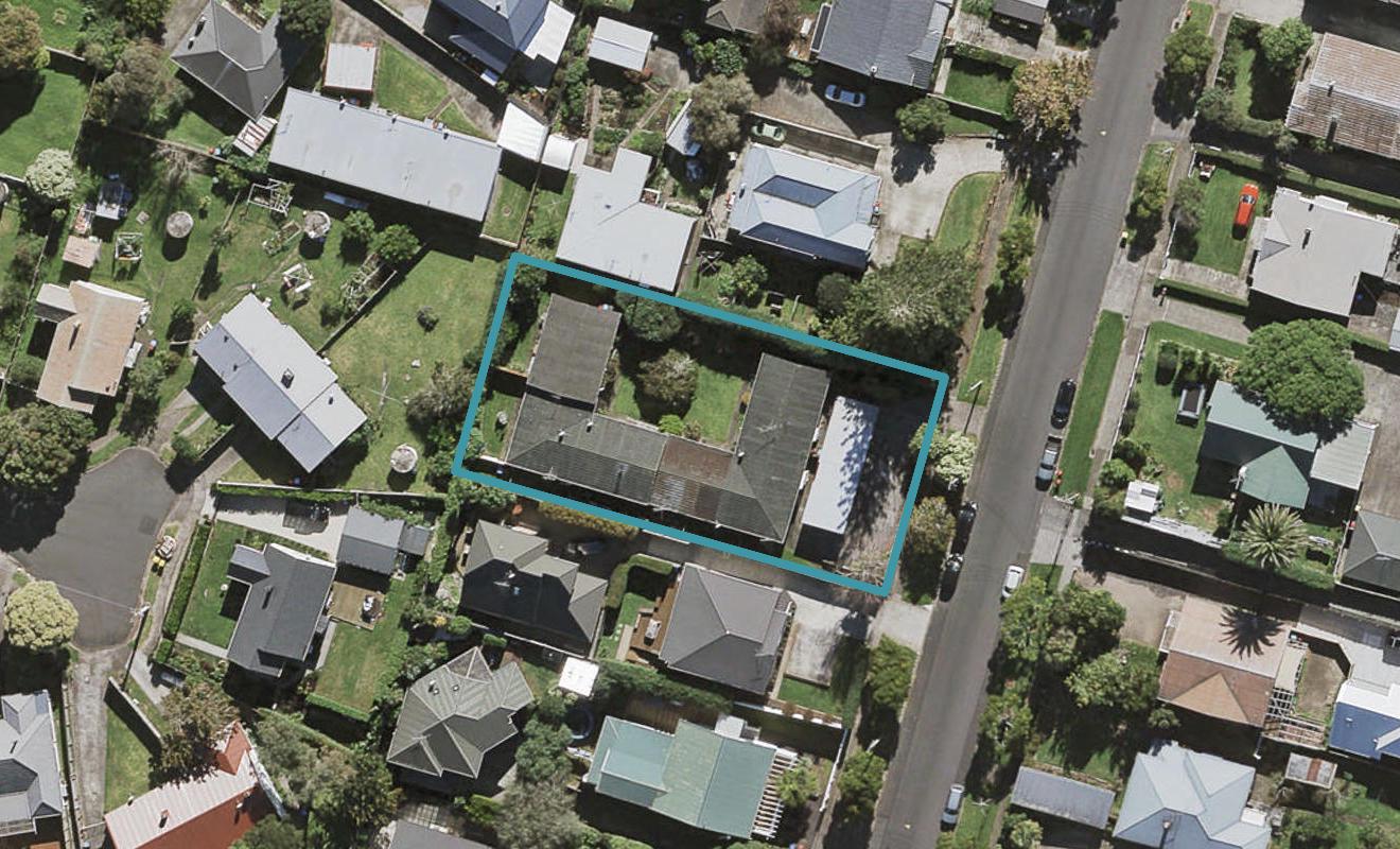 6/10 Athens Road, Onehunga, Auckland - Carousel 1