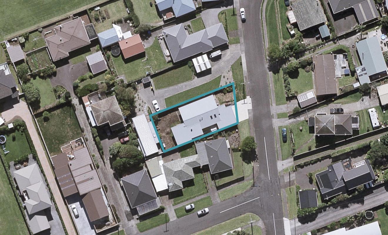 8 Fitzroy Road, Fitzroy, New Plymouth - Carousel 1
