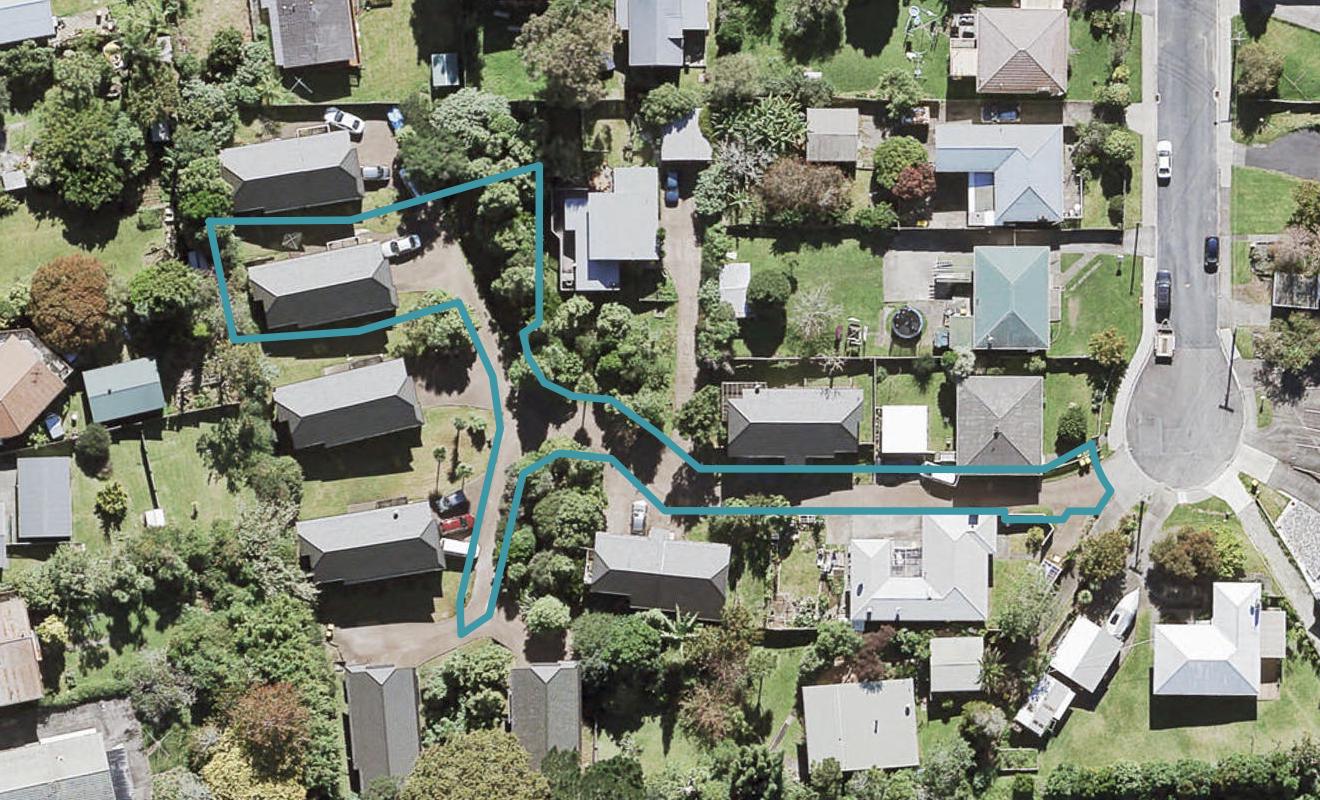 19 Springside Place, New Lynn, Auckland - Carousel 1