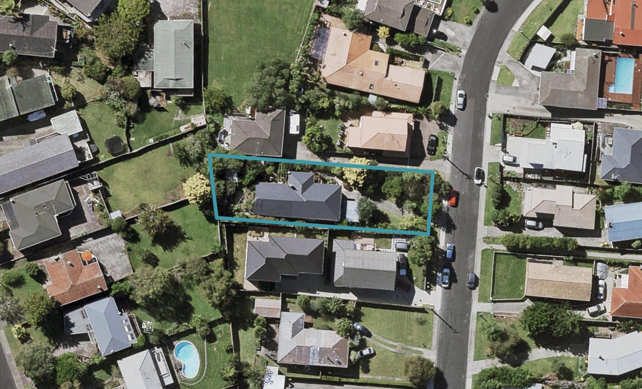 24 Merriefield Avenue, Forrest Hill, Auckland - Carousel 1