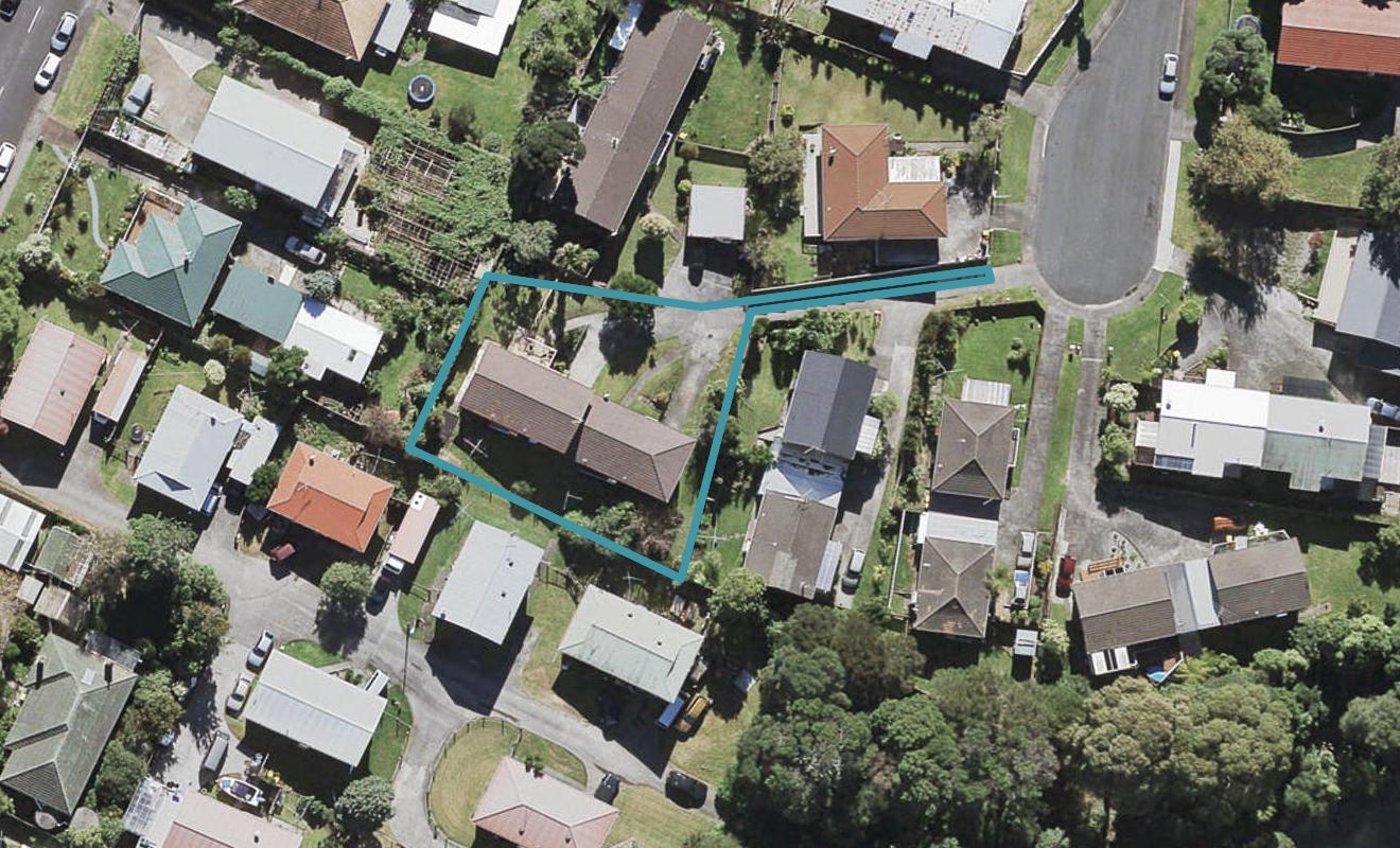 1/13 Talavera Place, Te Atatu South, Auckland - Carousel 1