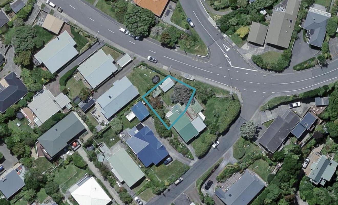 1 Perth Street, Ngaio, Wellington - Carousel 1