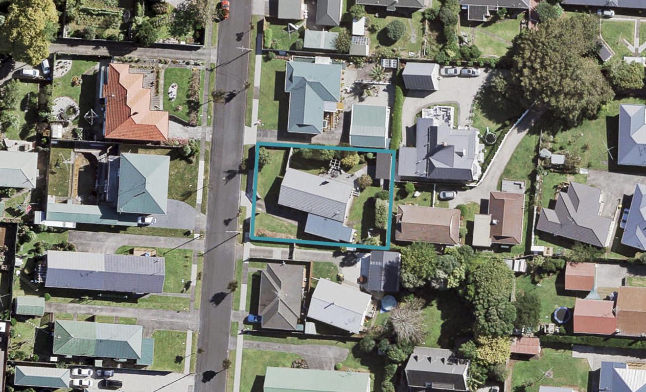 27 Mason Avenue, Pukekohe, Pukekohe - Carousel 1