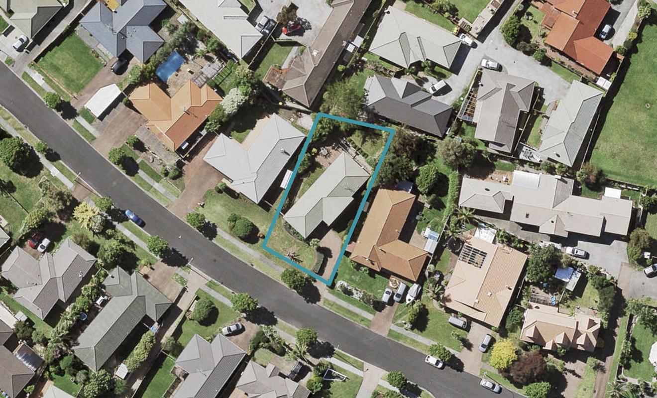 37 Frank Nobilo Drive, Golflands, Auckland - Carousel 1