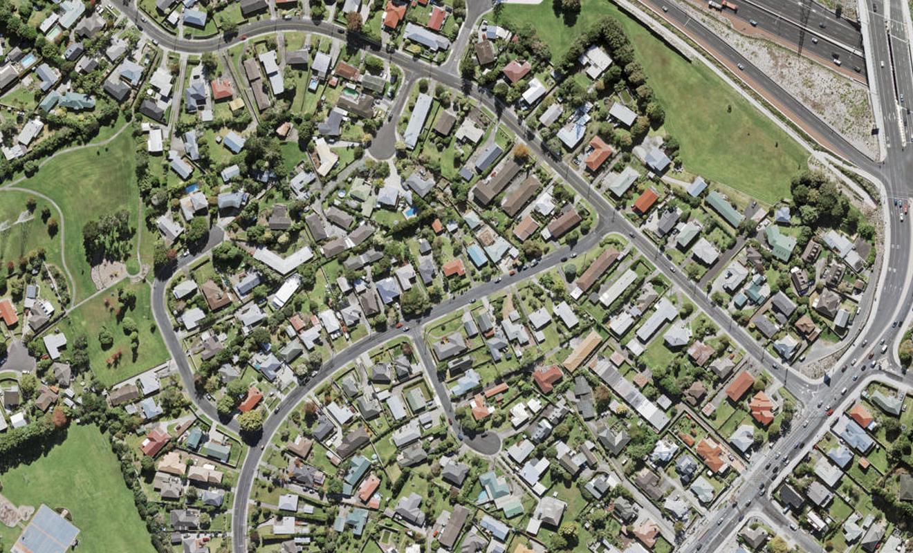 56 Vera Road, Te Atatu South, Auckland - Carousel 1