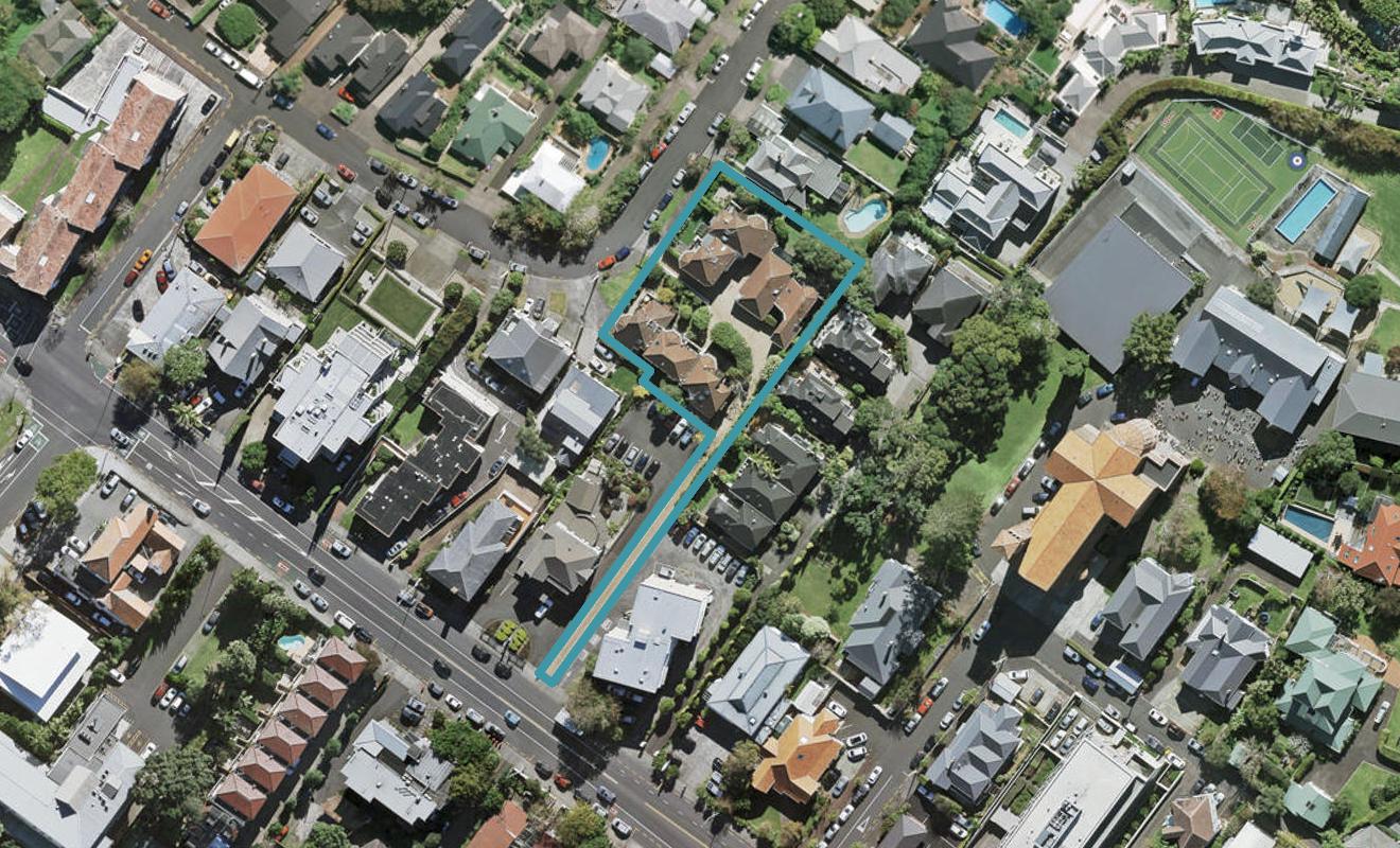 6/15 Ely Avenue, Remuera, Auckland - Carousel 1